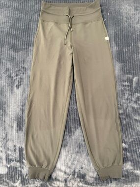 Vuori Olive Active Joggers